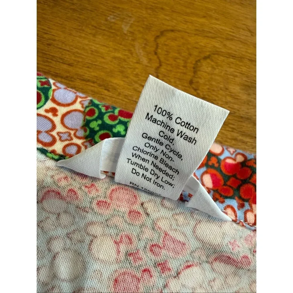 Disney Vera Bradley Womens Mickey Mouse Button-Down Pajama Shirt Red Green Large - Picture 7 of 9